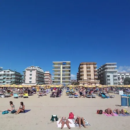 Cansiglio Apartment *